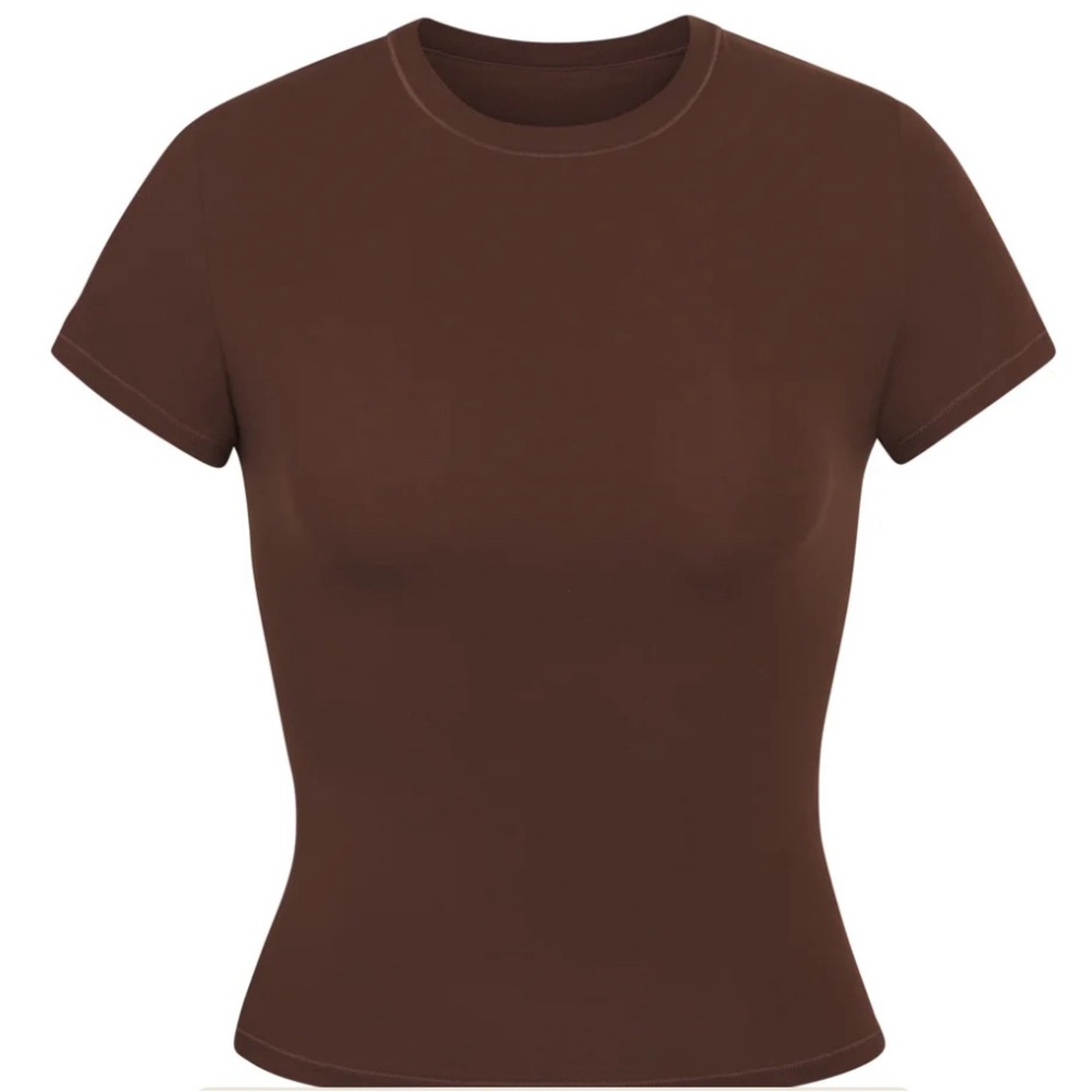 NWT SKIMS FITS EVERYBODY COCOA TSHIRT SIZE L